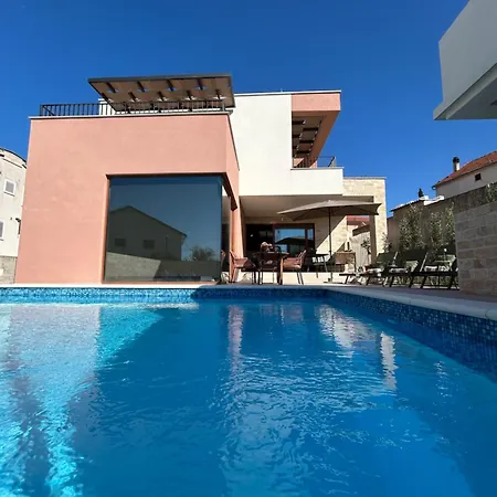 059 * Brodarica (Sibenik-Knin)