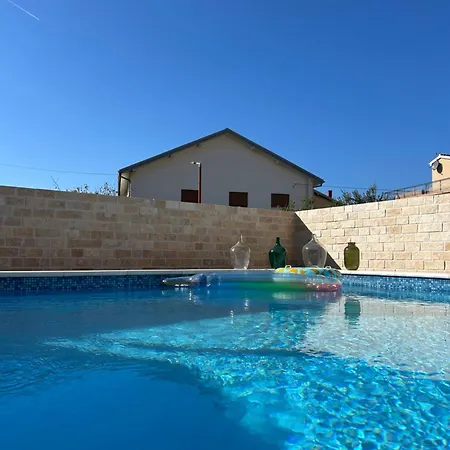 059 Brodarica (Sibenik-Knin)