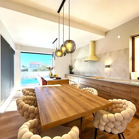 059 * Brodarica (Sibenik-Knin)