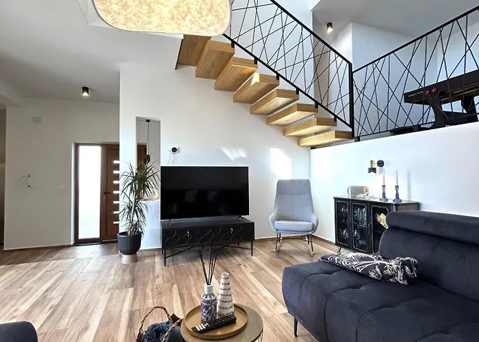 059 * Brodarica (Sibenik-Knin)