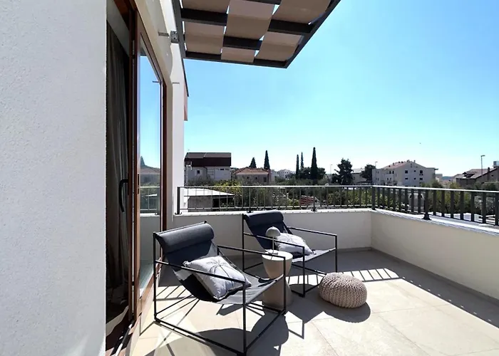 059 Villa Brodarica (Sibenik-Knin)